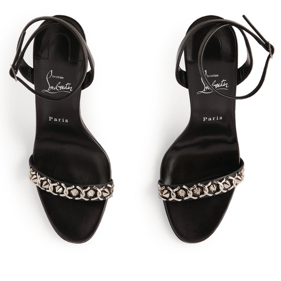 Christian Louboutin - Picture 2 of 11